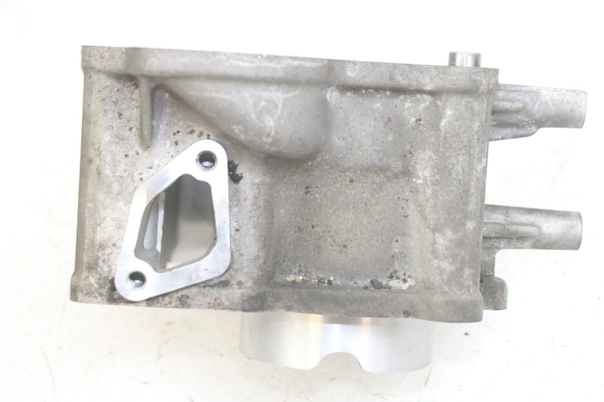 photo de CYLINDER TŁOK PIAGGIO MEDLEY 125 (2016 - 2023) - Zbliżenie komponentów