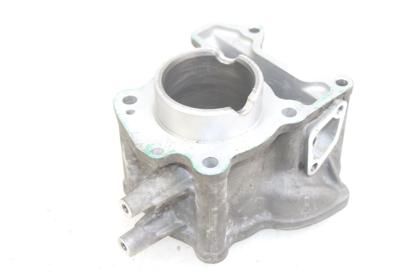 photo de CYLINDER TŁOK PIAGGIO MEDLEY 125 (2016 - 2023) - Stan powierzchni