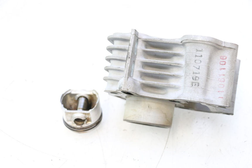 photo de TŁOK CYLINDRA SYM MIO 50 (2005 - 2010) - Oznaczenia i referencje