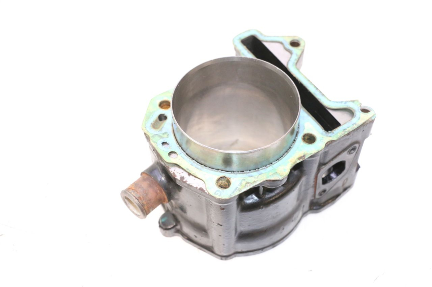 photo de CYLINDER TŁOK PIAGGIO MP3 LT 300 (2010 - 2016) - Inny kąt widzenia