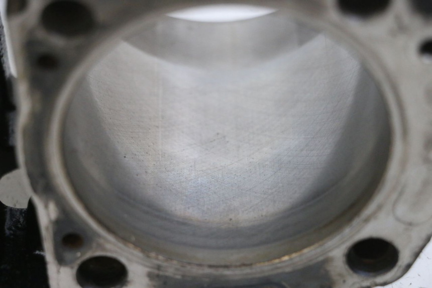 photo de CYLINDER TŁOK PIAGGIO MP3 RL 250 (2006 - 2010) - Widok ogólny