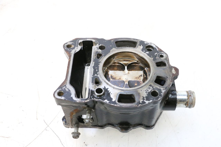 photo de CYLINDER TŁOK PIAGGIO MP3 125 (2006 - 2014) - Inny kąt widzenia