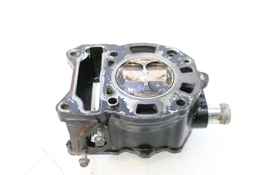 photo de CYLINDER TŁOK PIAGGIO MP3 125 (2006 - 2014) - Zbliżenie techniczne