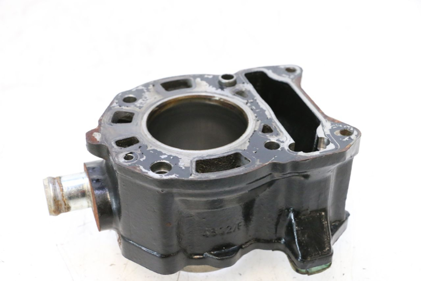 photo de CYLINDER TŁOK PIAGGIO MP3 125 (2006 - 2014) - Punkty mocowania