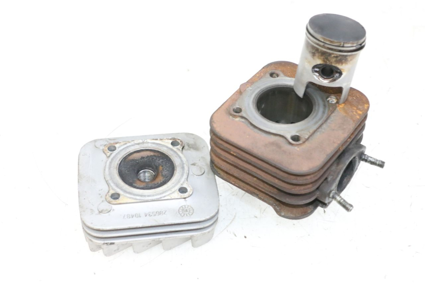 photo de CYLINDER TŁOK PIAGGIO NEW TYPHOON 50 (2018 - 2021) - Widok główny