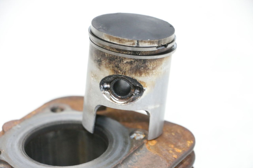 photo de CYLINDER TŁOK PIAGGIO NEW TYPHOON 50 (2018 - 2021) - Zoom stanu zużycia