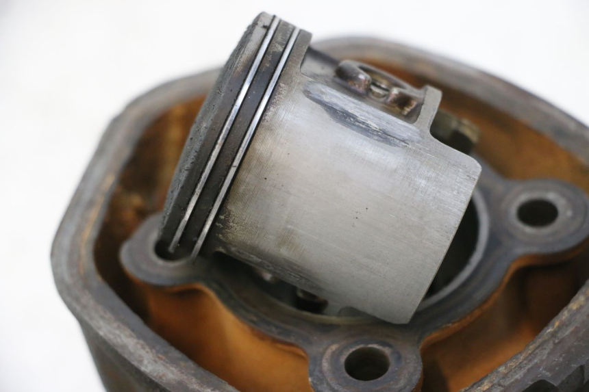 photo de CYLINDER TŁOK MBK NITRO 50 (2004 - 2008) - Widok profilu