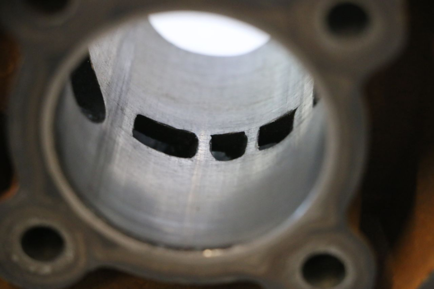 photo de CYLINDER TŁOK MBK NITRO 50 (2004 - 2008) - Widok ogólny