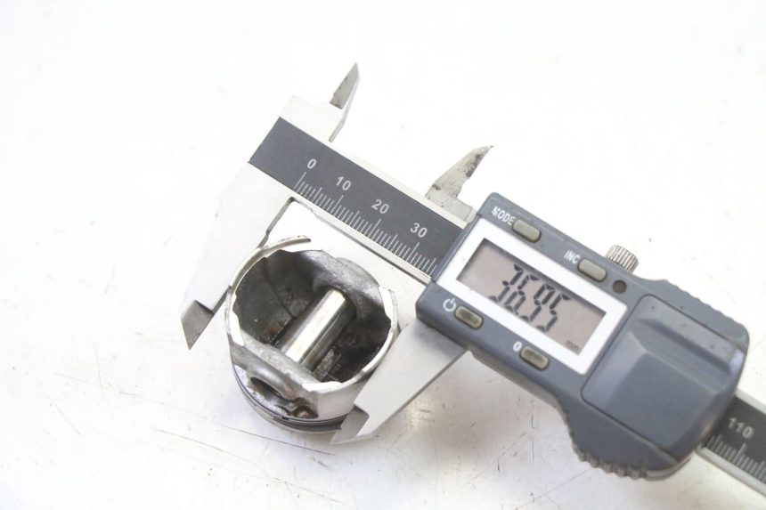 photo de CYLINDER TŁOK SYM ORBIT 2 4T 50 (2008 - 2017) - Oznaczenia i referencje