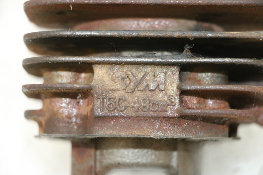 photo de CYLINDER TŁOK SYM ORBIT 2 50 (2008 - 2014) - Widok z bliska