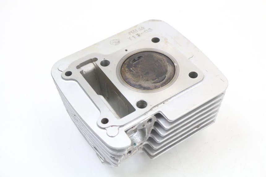 photo de CYLINDER TŁOK ASTOR ORCAL 125 (2015 - 2017) - Inny kąt widzenia