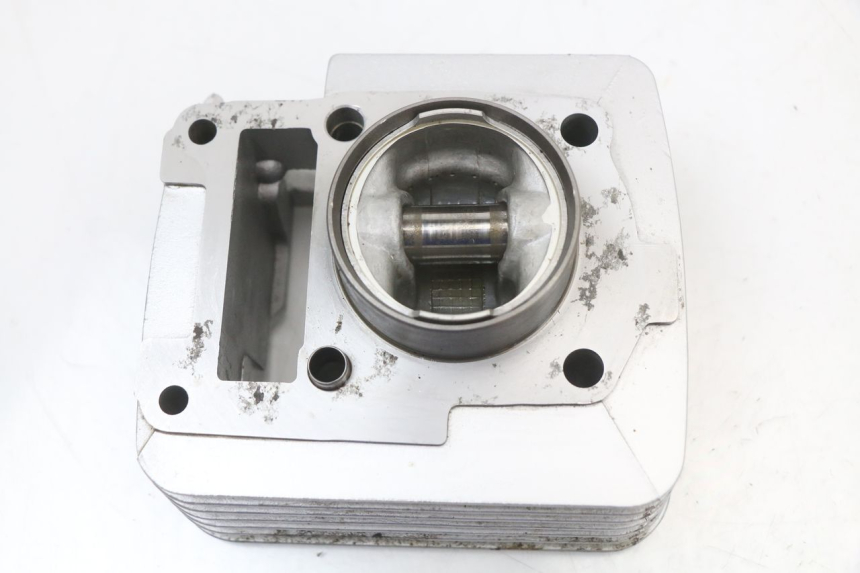 photo de CYLINDER TŁOK ASTOR ORCAL 125 (2015 - 2017) - Widok ogólny