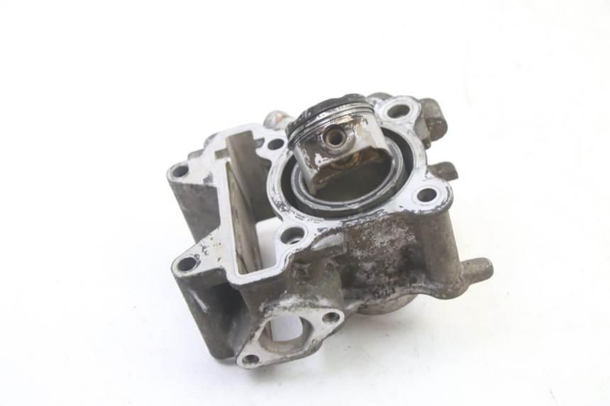 photo de CYLINDER TŁOK MBK OVETTO 4T 50 (2008 - 2016) - Widok główny