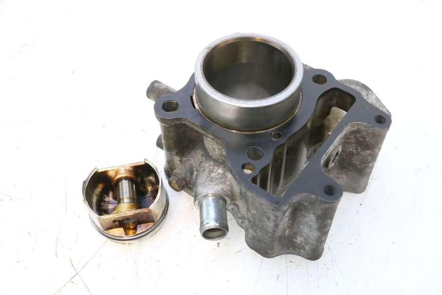 photo de CYLINDER TŁOK HONDA PCX (JF57/JF64) 125 (2014 - 2018) - Widok ogólny