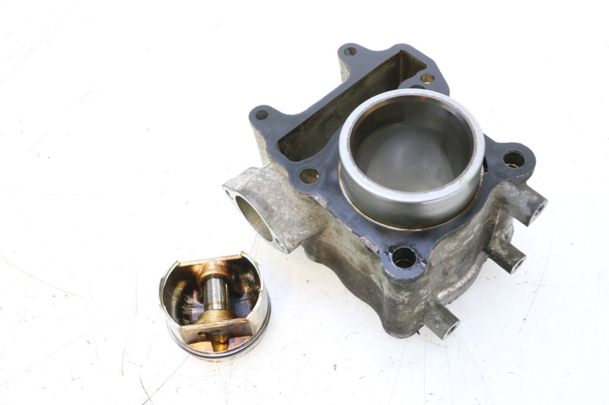 photo de CYLINDER TŁOK HONDA PCX (JF57/JF64) 125 (2014 - 2018) - Punkty mocowania