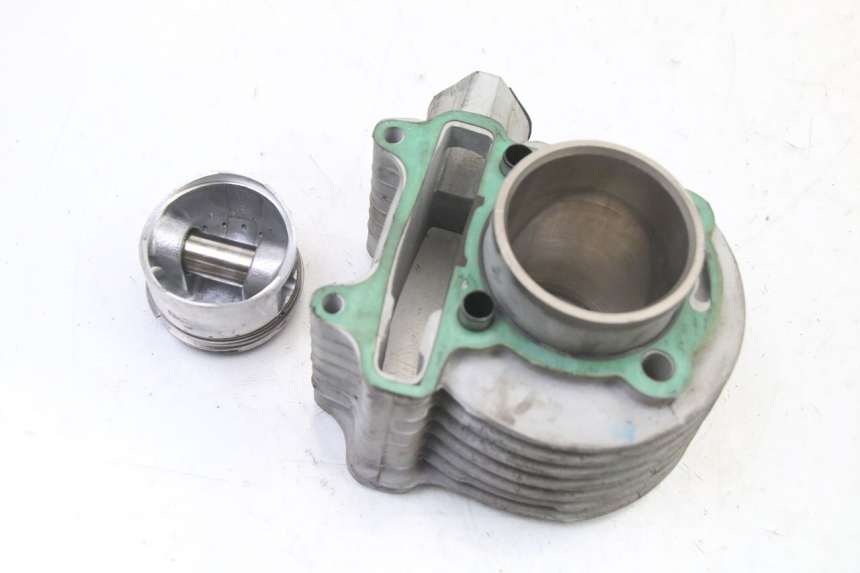 photo de CYLINDER TŁOK PEUGEOT VIVACITY 125 (2010 - 2017) - Widok ogólny