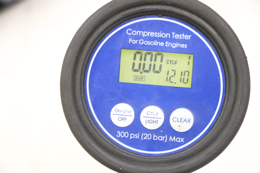 photo de CYLINDER TŁOK PIAGGIO VESPA LX 150 (2005 - 2013) - Struktura - zbliżenie