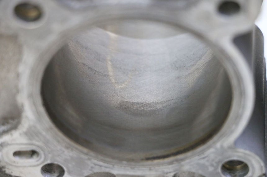 photo de CYLINDER TŁOK PIAGGIO VESPA LX 150 (2005 - 2013) - Zbliżenie techniczne