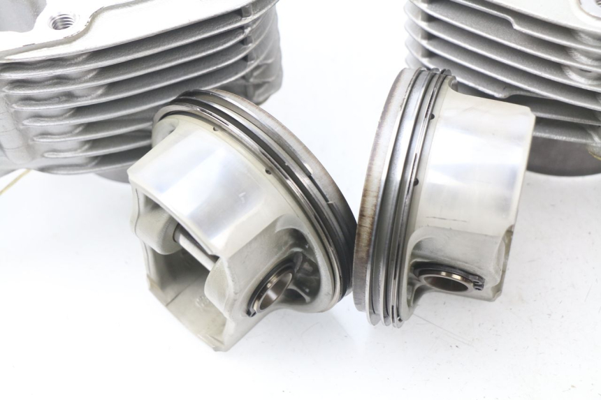 photo de CYLINDER TŁOK BMW R GS 1150 (1999 - 2004) - Alternatywny kąt