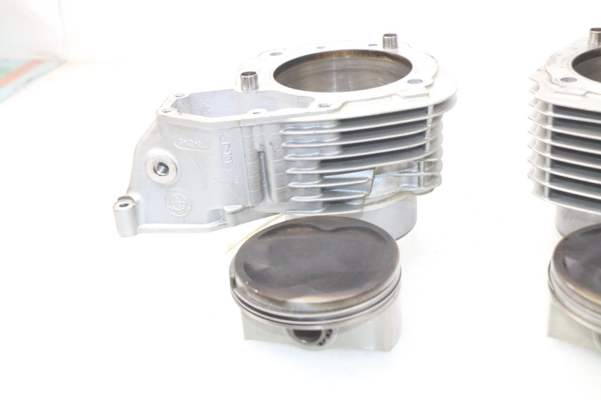 photo de CYLINDER TŁOK BMW R GS 1150 (1999 - 2004) - Widok główny