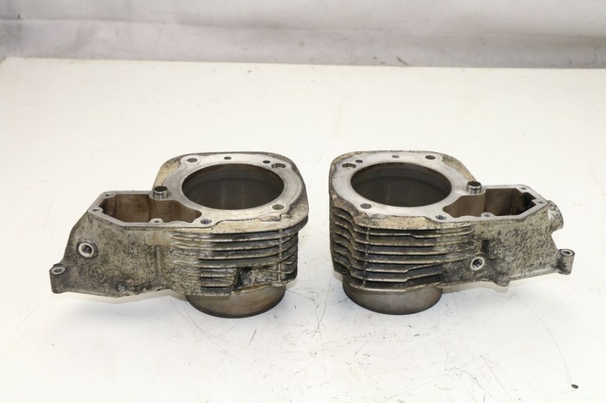 photo de CYLINDER TŁOK BMW R RT ABS 1100 (1996 - 2001) - Szczegóły charakterystyczne