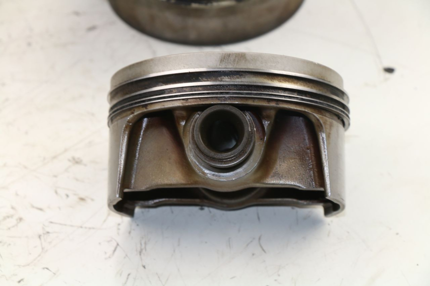 photo de CYLINDER TŁOK BMW R RT ABS 1100 (1996 - 2001) - Struktura - zbliżenie