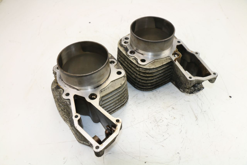 photo de CYLINDER TŁOK BMW R RT ABS 1100 (1996 - 2001) - Inny kąt widzenia