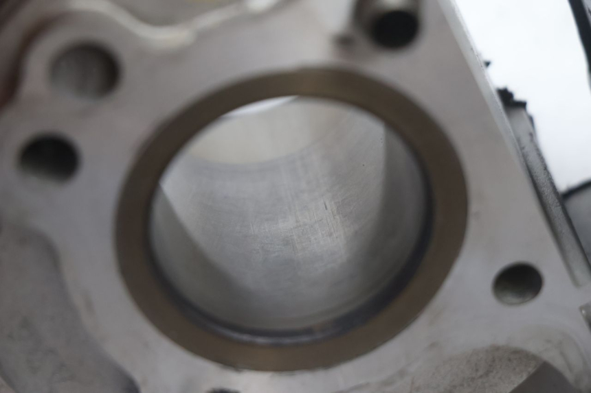 photo de TŁOK CYLINDRA LAZIO RENO 50 (2016 - 2021) - Oznaczenia i referencje