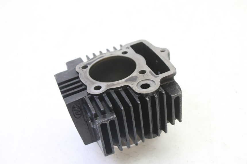 photo de CYLINDER TŁOK APOLLO RFZ 125 - Stan powierzchni