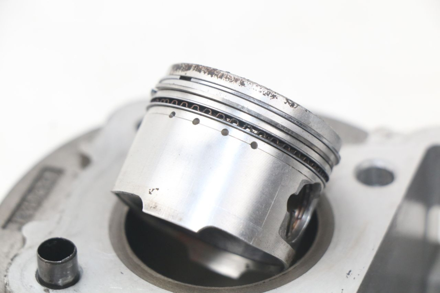 photo de CYLINDER TŁOK TNT MOTOR ROMA 10' 4T 50 (2007 - 2018) - Stan powierzchni