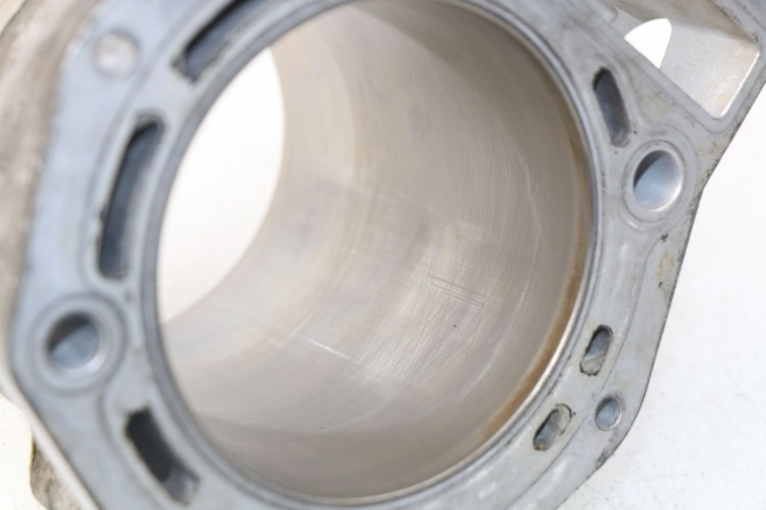 photo de CYLINDER TŁOK PEUGEOT SATELIS 500 (2007 - 2013) - Widok ogólny