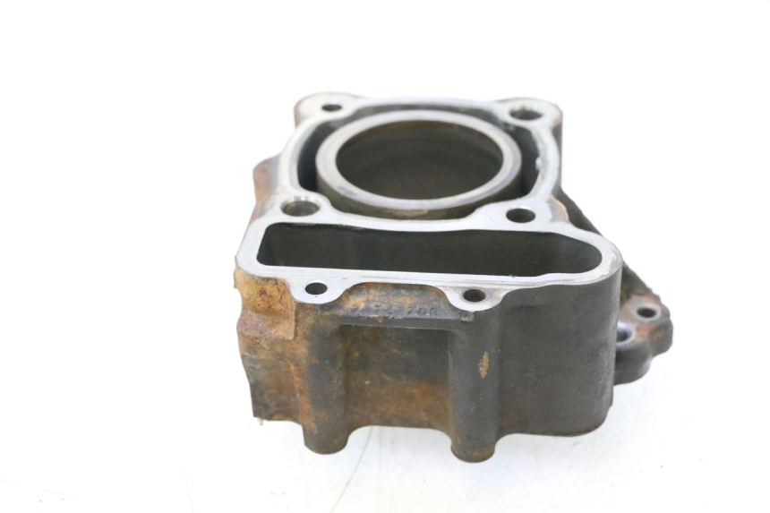 photo de CYLINDER TŁOK PEUGEOT SATELIS 125 (2006 - 2009) - Zbliżenie komponentów