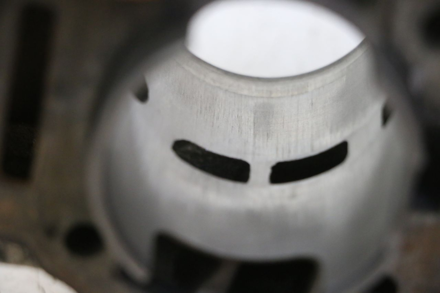 photo de CYLINDER TŁOK DERBI SENDA SM DRD 50 (2008 - 2013) - Widok ogólny