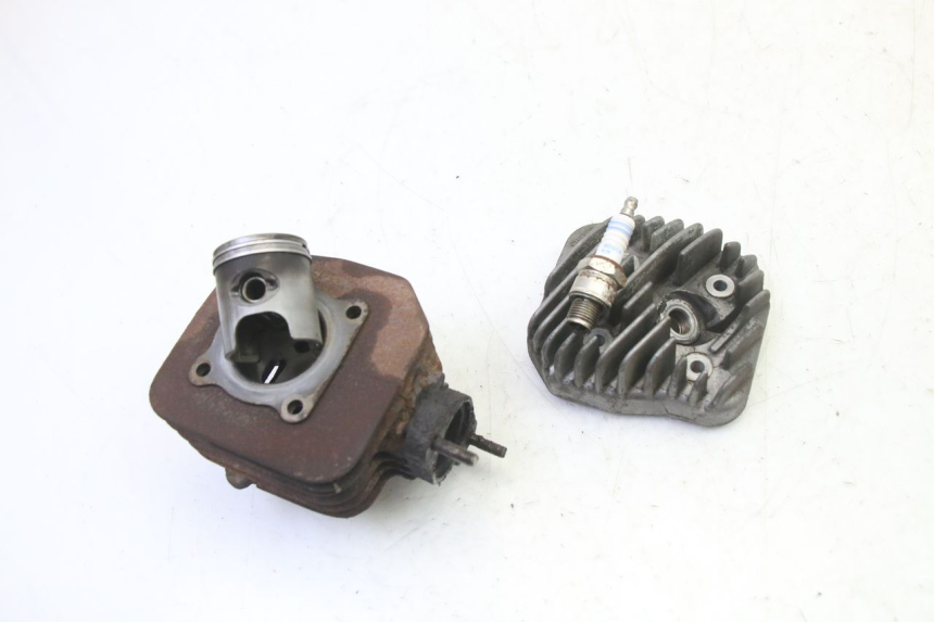 photo de CYLINDER TŁOK PEUGEOT SPEEDFIGHT 3 AIR 50 (2009 - 2015) - Widok główny