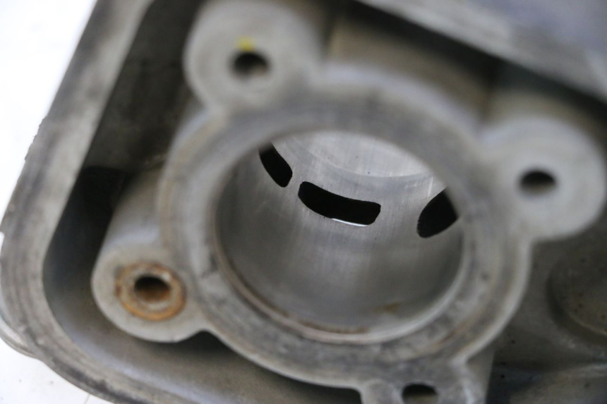 photo de CYLINDER TŁOK PEUGEOT SPEEDFIGHT LC 50 (1996 - 2002) - Oznaczenia i referencje