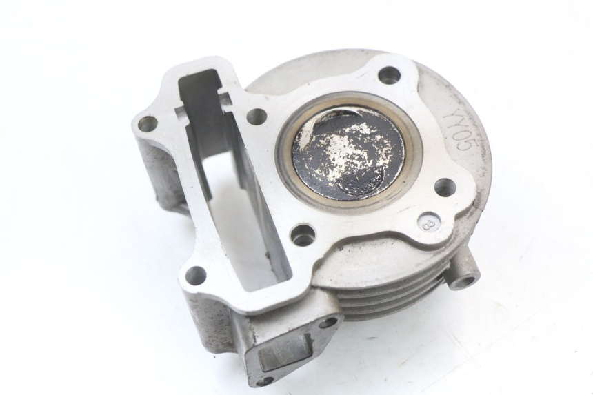 photo de CYLINDER TŁOK JM MOTORS SUNNY 50 (2017 - 2020) - Zbliżenie techniczne