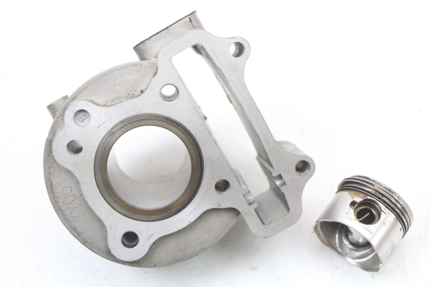 photo de CYLINDER TŁOK JM MOTORS SUNNY 50 (2017 - 2020) - Widok ogólny