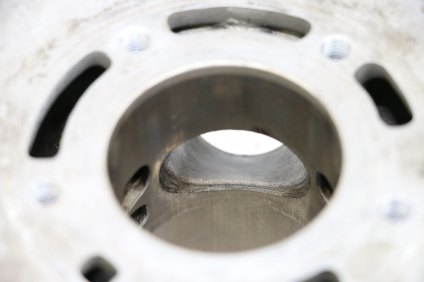 photo de CYLINDER TŁOK CAGIVA SUPER CITY 125 (1992 - 1997) - Widok ogólny