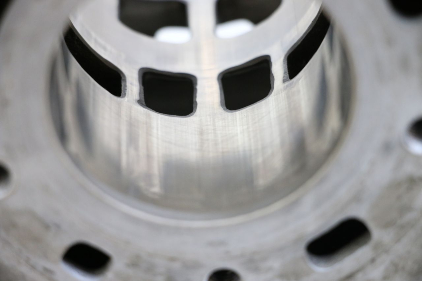 photo de CYLINDER TŁOK CAGIVA SUPER CITY 125 (1992 - 1997) - Część sprawdzona