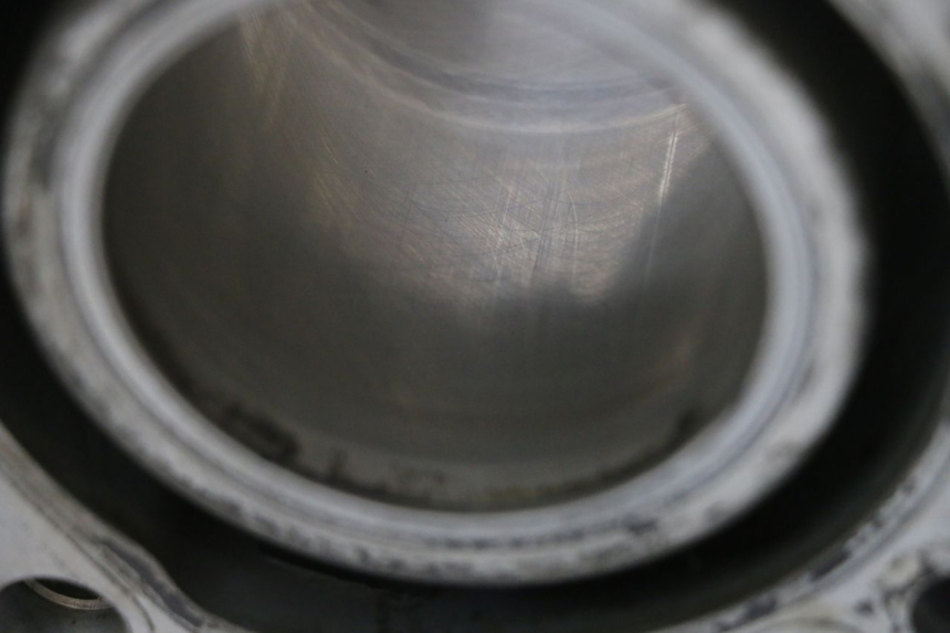 photo de CYLINDER TŁOK SUZUKI BURGMAN 125 (2015 - 2017) - Zbliżenie techniczne