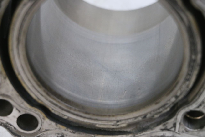 photo de CYLINDER TŁOK SUZUKI SV S 650 (1999 - 2002) - Widok ogólny