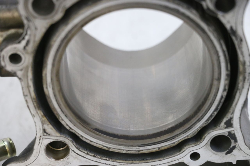 photo de CYLINDER TŁOK SUZUKI SV S 650 (1999 - 2002) - Stan powierzchni