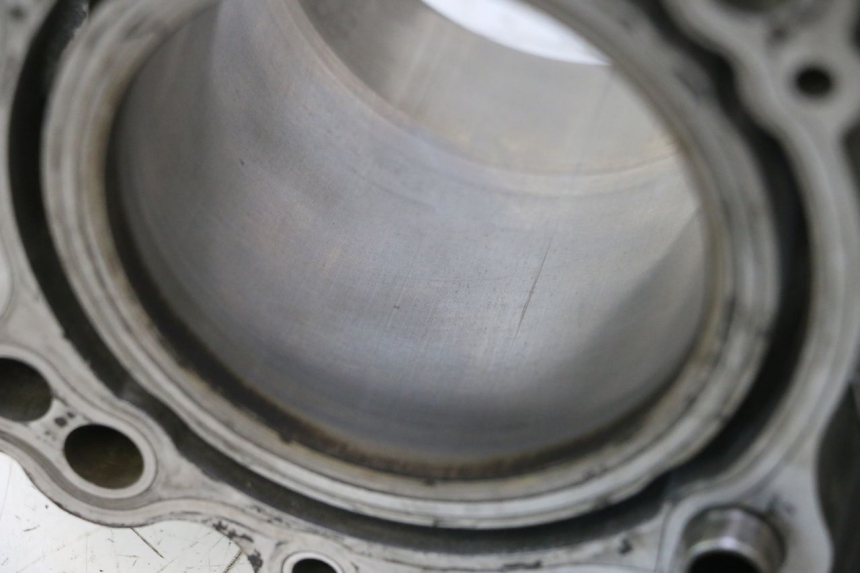 photo de CYLINDER TŁOK SUZUKI SV S 650 (1999 - 2002) - Widok ogólny