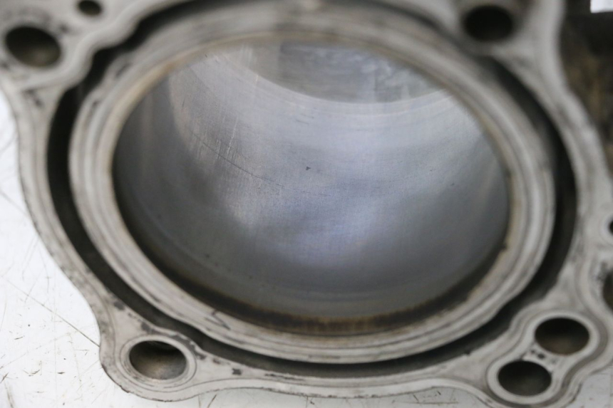 photo de CYLINDER TŁOK SUZUKI SV S 650 (1999 - 2002) - Stan powierzchni