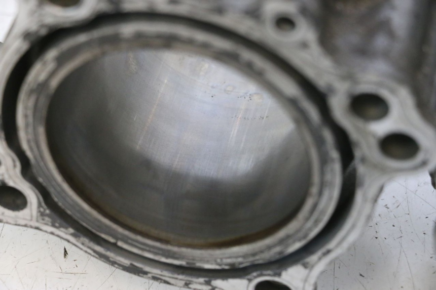 photo de TŁOK CYLINDRA SUZUKI SV S 650 (2003 - 2009) - Punkty mocowania