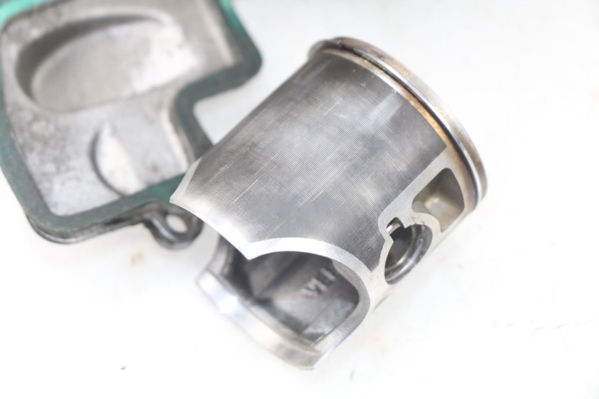 photo de CYLINDER TŁOK KTM SX 85 (2003 - 2012) - Alternatywny kąt