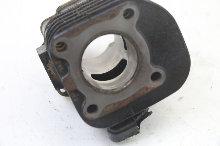 photo de CYLINDER TŁOK TNT MOTOR ROMA 10' 2T 50 (2011 - 2018) - Szczegóły charakterystyczne