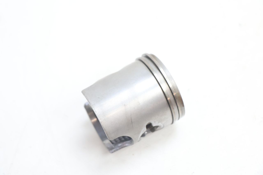 photo de TŁOK CYLINDRA PEUGEOT TREKKER 50 (1995 - 2004) - Kontrola wizualna