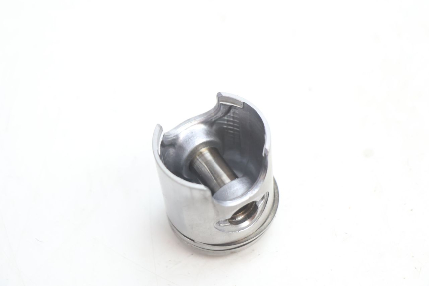 photo de TŁOK CYLINDRA PEUGEOT TREKKER 50 (1995 - 2004) - Alternatywny kąt