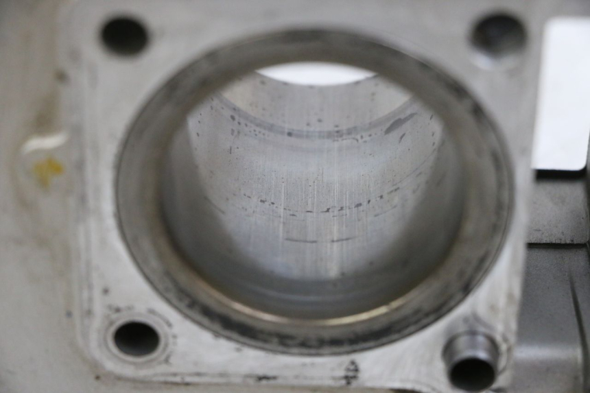 photo de CYLINDER TŁOK YAMAHA TTR 125 (2000 - 2020) - Punkty mocowania